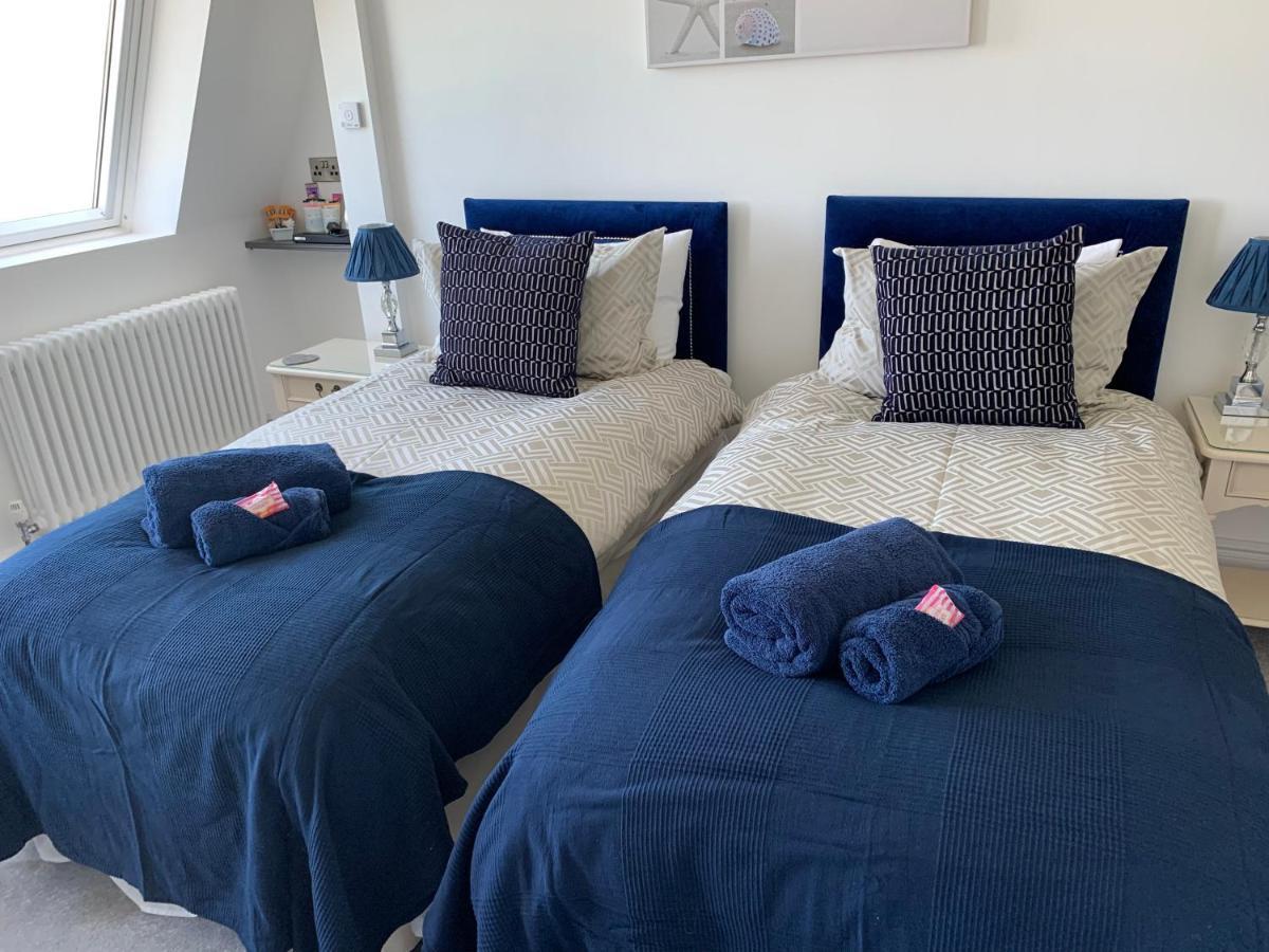 Lazy Waves Boutique B&B Bed & Breakfast Newquay (Cornwall)