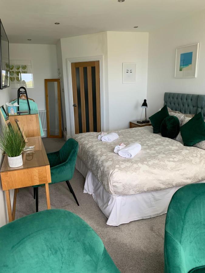 Lazy Waves Boutique Bed & Breakfast New Quay