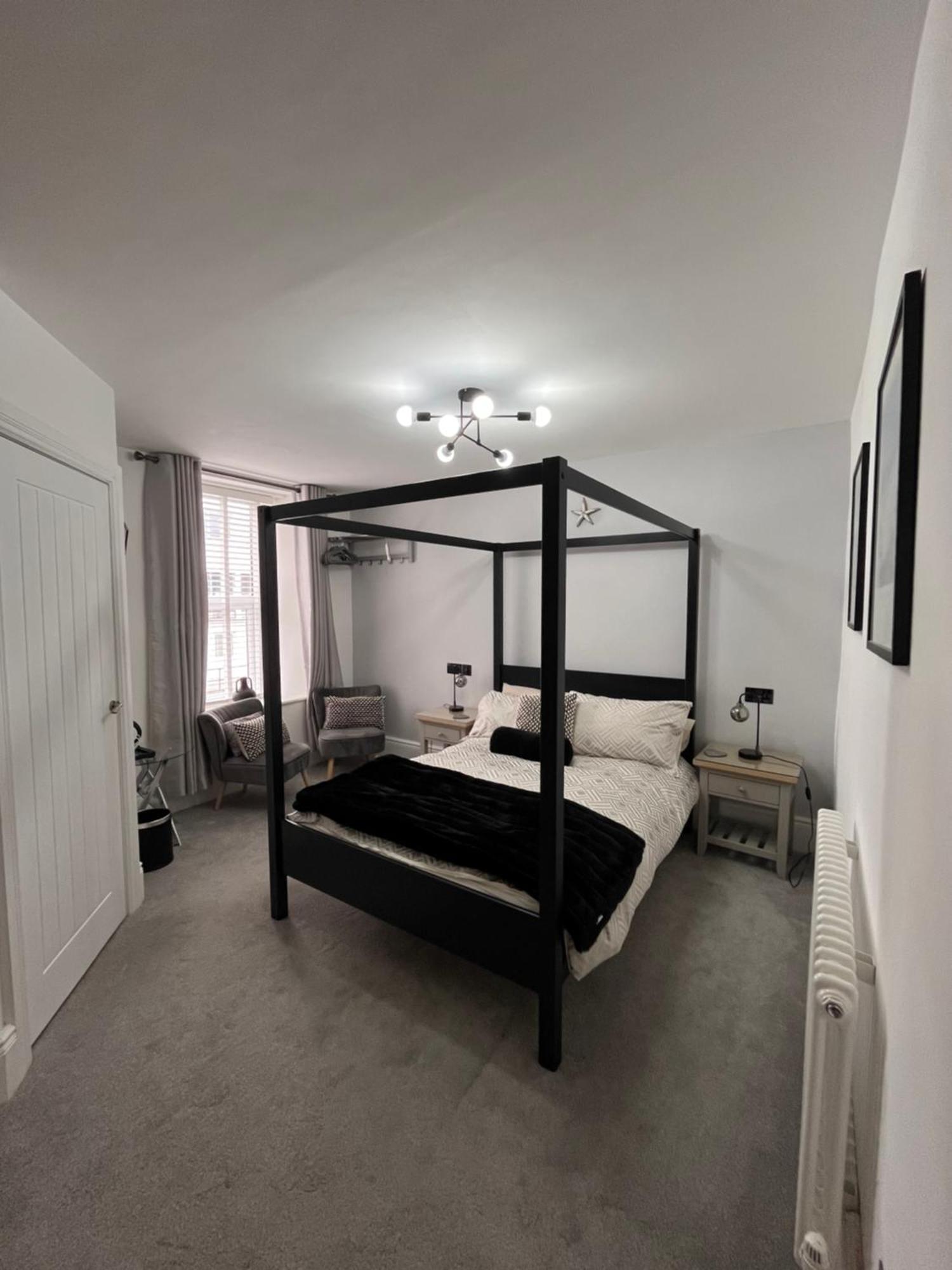Lazy Waves Boutique Bed & Breakfast 3*