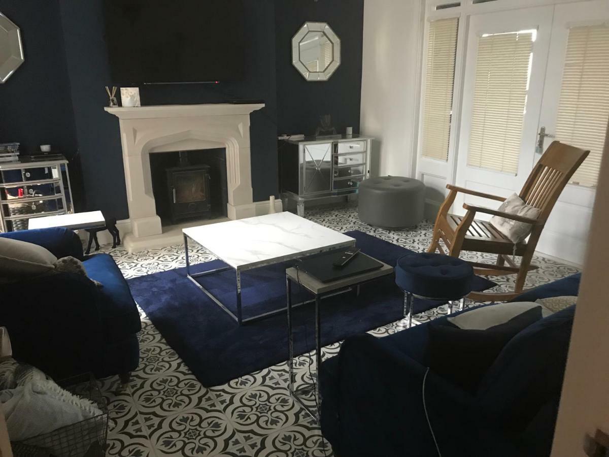 Lazy Waves Boutique B&B Bed & Breakfast Newquay (Cornwall)