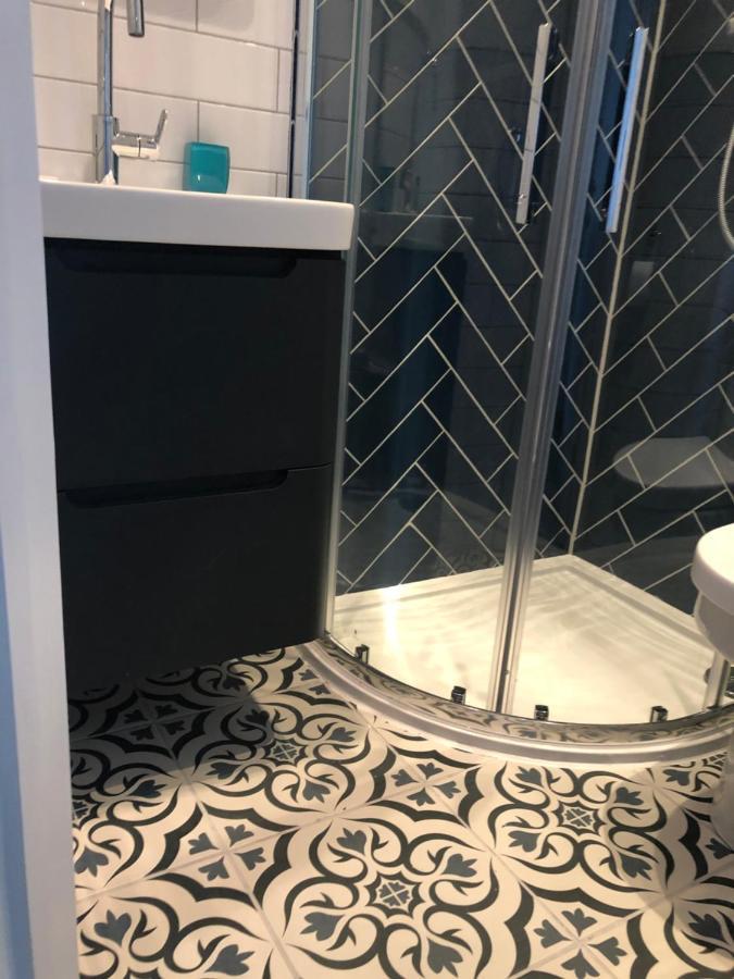 Lazy Waves Boutique Bed & Breakfast New Quay